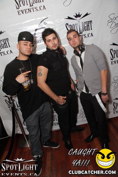 6 Degrees nightclub photo 128 - November 4th, 2011