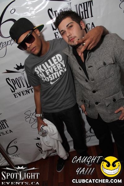 6 Degrees nightclub photo 129 - November 4th, 2011