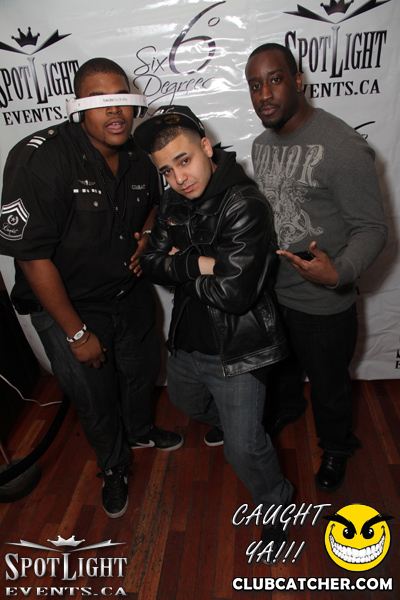 6 Degrees nightclub photo 144 - November 4th, 2011