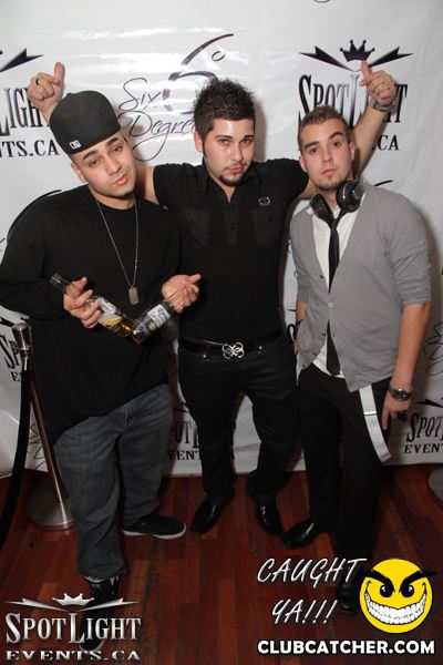 6 Degrees nightclub photo 16 - November 4th, 2011