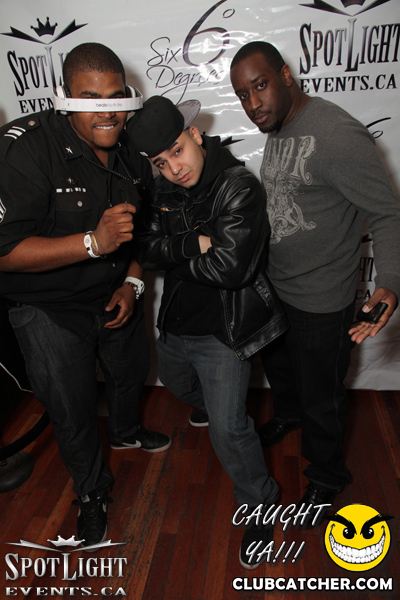 6 Degrees nightclub photo 153 - November 4th, 2011