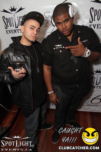 6 Degrees nightclub photo 162 - November 4th, 2011