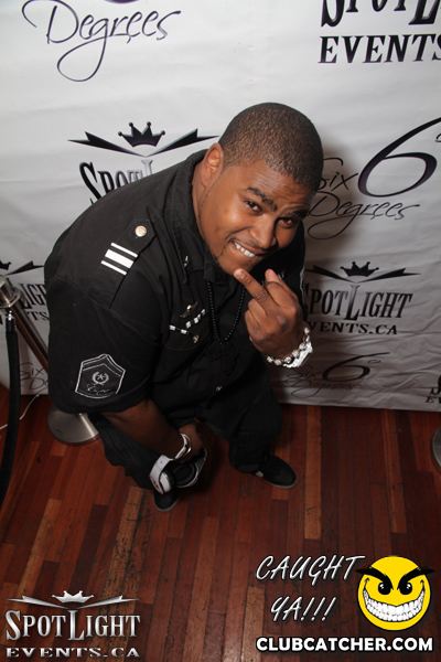 6 Degrees nightclub photo 182 - November 4th, 2011