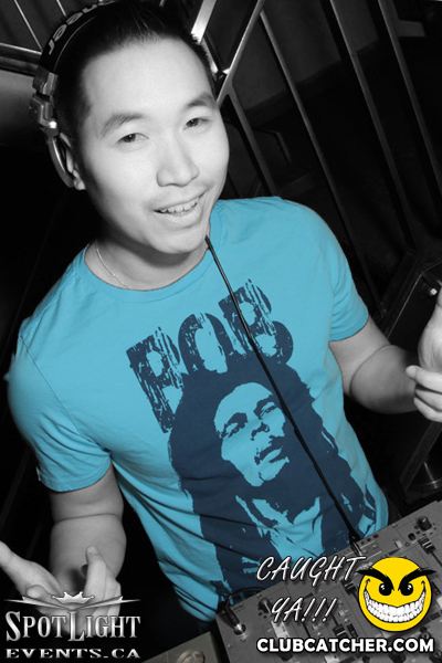 6 Degrees nightclub photo 195 - November 4th, 2011