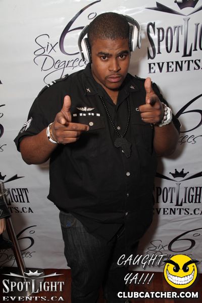 6 Degrees nightclub photo 203 - November 4th, 2011
