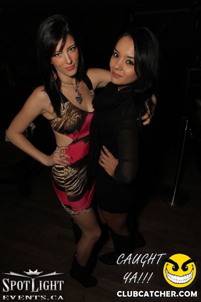 6 Degrees nightclub photo 204 - November 4th, 2011