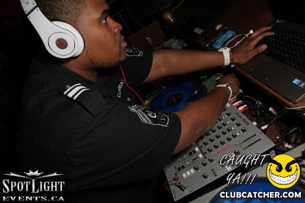 6 Degrees nightclub photo 213 - November 4th, 2011