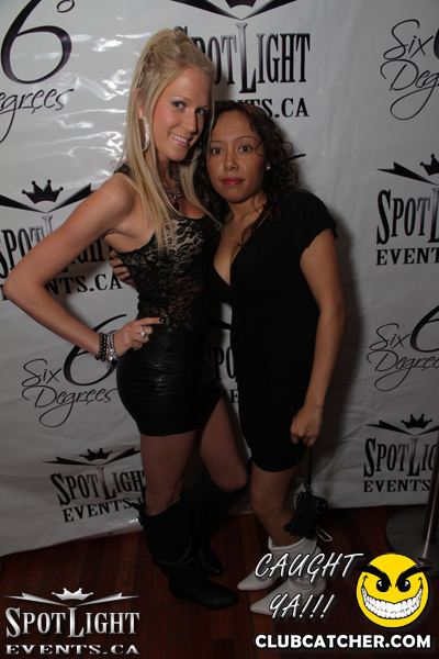6 Degrees nightclub photo 219 - November 4th, 2011