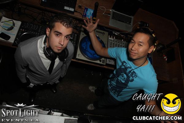 6 Degrees nightclub photo 220 - November 4th, 2011