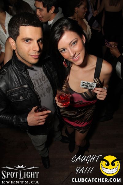 6 Degrees nightclub photo 221 - November 4th, 2011