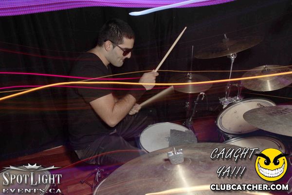 6 Degrees nightclub photo 240 - November 4th, 2011