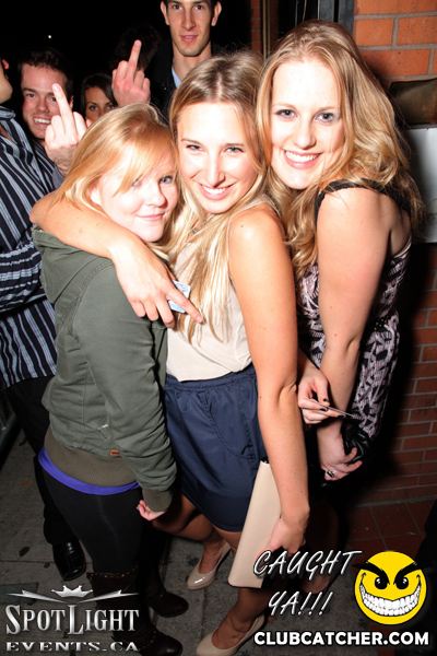 6 Degrees nightclub photo 42 - November 4th, 2011