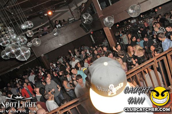 6 Degrees nightclub photo 80 - November 4th, 2011