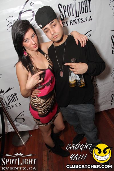 6 Degrees nightclub photo 100 - November 4th, 2011