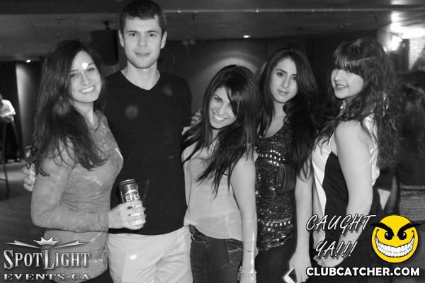 6 Degrees nightclub photo 126 - December 9th, 2011