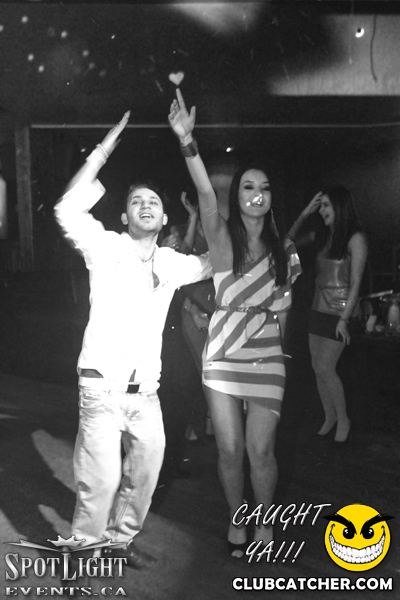 6 Degrees nightclub photo 128 - December 9th, 2011