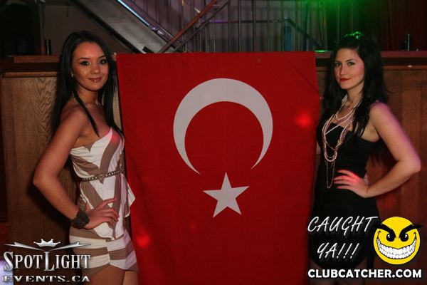 6 Degrees nightclub photo 141 - December 9th, 2011