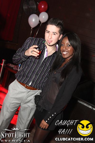 6 Degrees nightclub photo 160 - December 9th, 2011