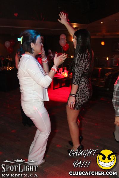 6 Degrees nightclub photo 172 - December 9th, 2011