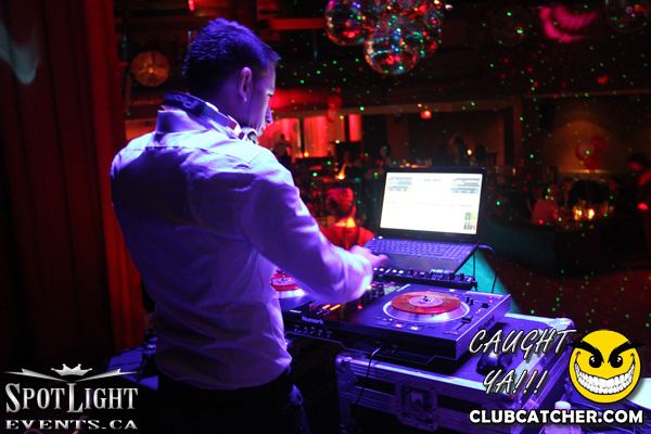 6 Degrees nightclub photo 189 - December 9th, 2011