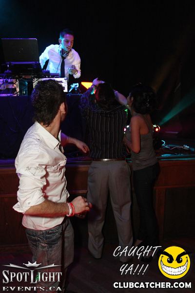 6 Degrees nightclub photo 215 - December 9th, 2011