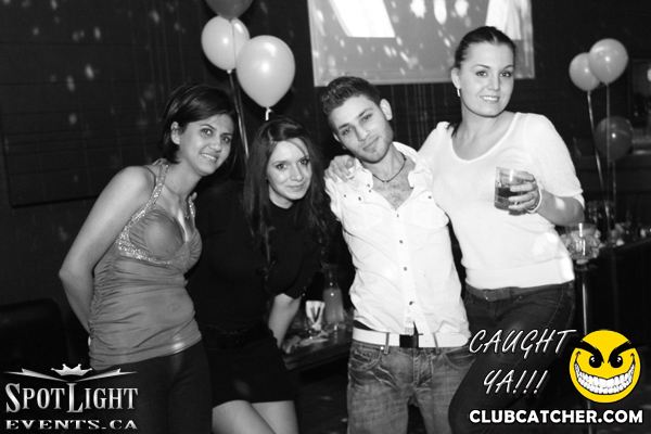 6 Degrees nightclub photo 216 - December 9th, 2011