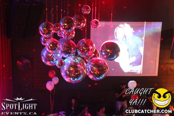 6 Degrees nightclub photo 37 - December 9th, 2011