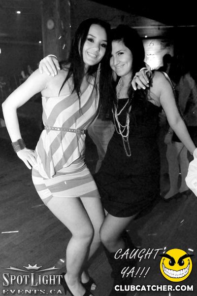 6 Degrees nightclub photo 60 - December 9th, 2011