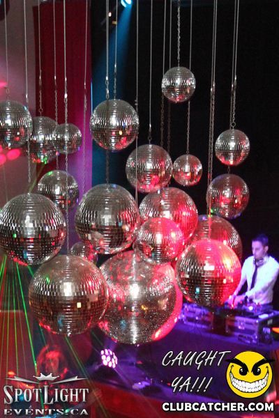 6 Degrees nightclub photo 81 - December 9th, 2011