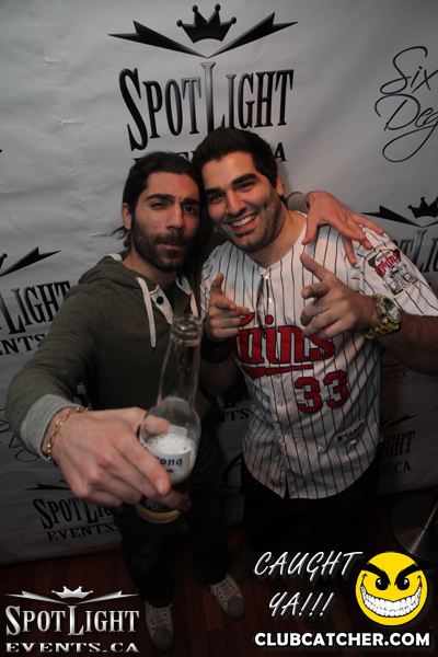 6 Degrees nightclub photo 102 - December 16th, 2011