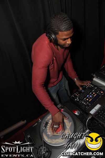 6 Degrees nightclub photo 115 - December 16th, 2011