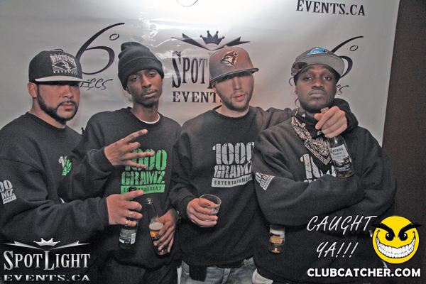 6 Degrees nightclub photo 123 - December 16th, 2011