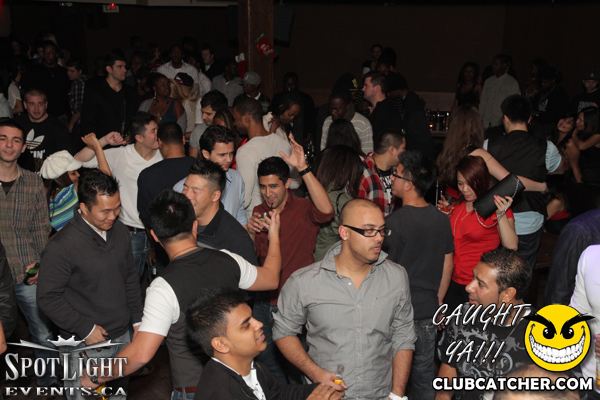 6 Degrees nightclub photo 145 - December 16th, 2011