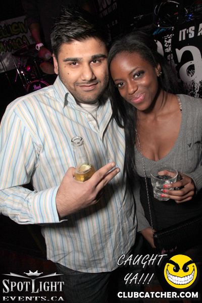 6 Degrees nightclub photo 146 - December 16th, 2011