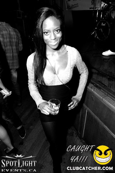 6 Degrees nightclub photo 187 - December 16th, 2011