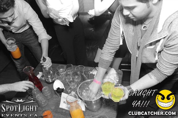 6 Degrees nightclub photo 23 - December 16th, 2011