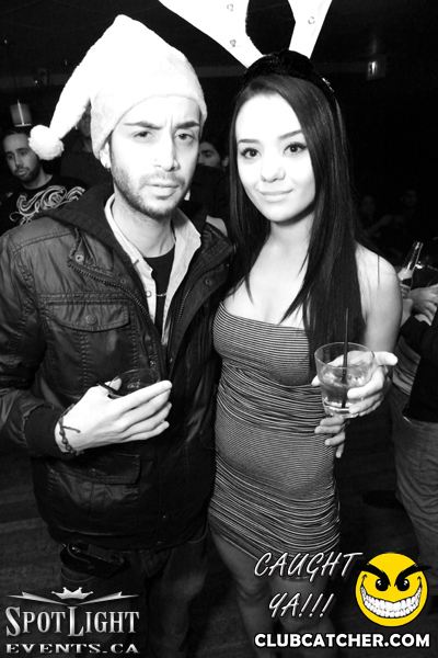 6 Degrees nightclub photo 41 - December 16th, 2011