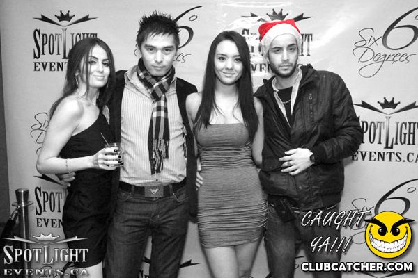 6 Degrees nightclub photo 63 - December 16th, 2011
