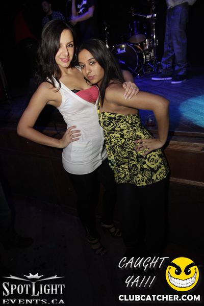 6 Degrees nightclub photo 2 - January 6th, 2012