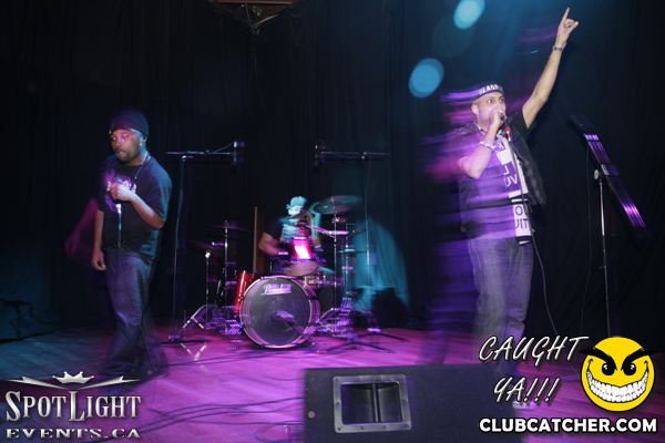 6 Degrees nightclub photo 124 - January 6th, 2012