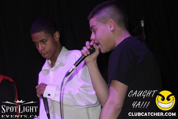 6 Degrees nightclub photo 125 - January 6th, 2012