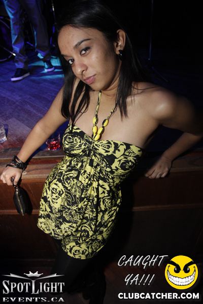 6 Degrees nightclub photo 20 - January 6th, 2012