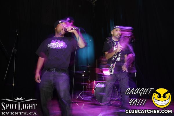 6 Degrees nightclub photo 28 - January 6th, 2012