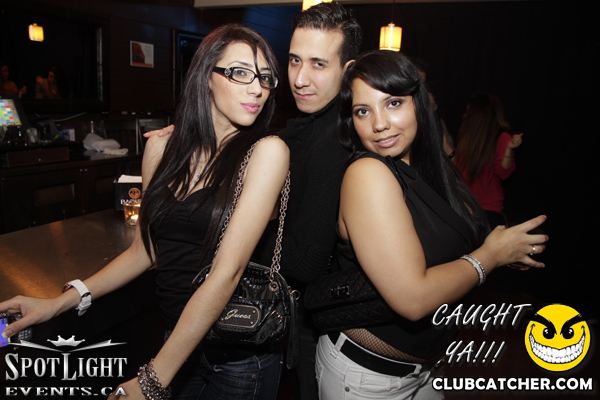 6 Degrees nightclub photo 8 - January 6th, 2012