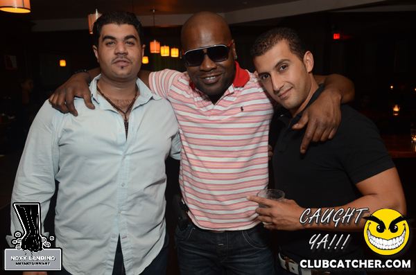 6 Degrees nightclub photo 55 - October 4th, 2013