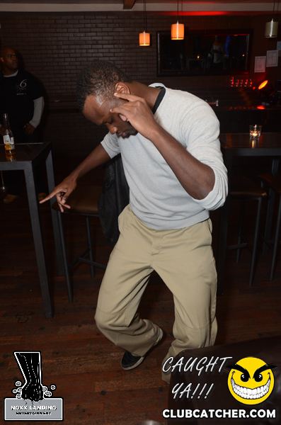 6 Degrees nightclub photo 10 - October 4th, 2013