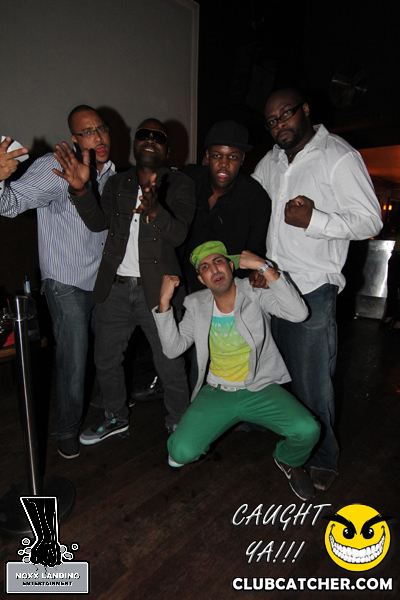 6 Degrees nightclub photo 112 - September 20th, 2013