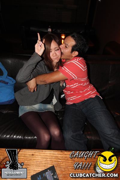 6 Degrees nightclub photo 120 - September 20th, 2013