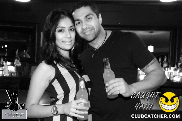 6 Degrees nightclub photo 139 - September 20th, 2013