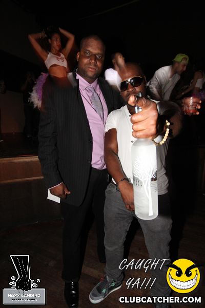 6 Degrees nightclub photo 168 - September 20th, 2013